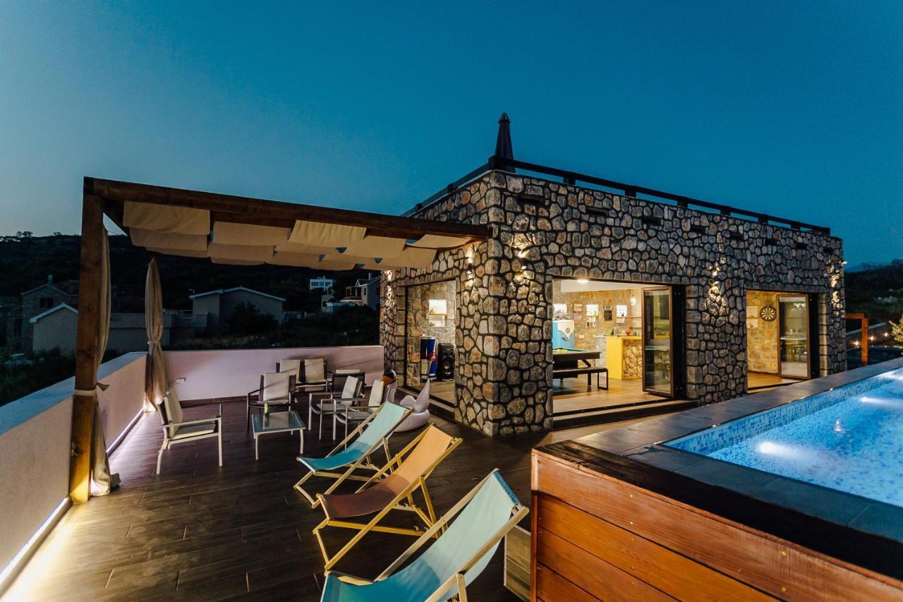 Villa Ariel ลุชทิตซา ภายนอก รูปภาพ